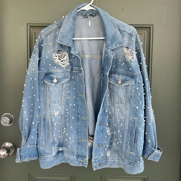 Free people - oversized Sunday funday pearl denim jacket - Picture 5 of 8